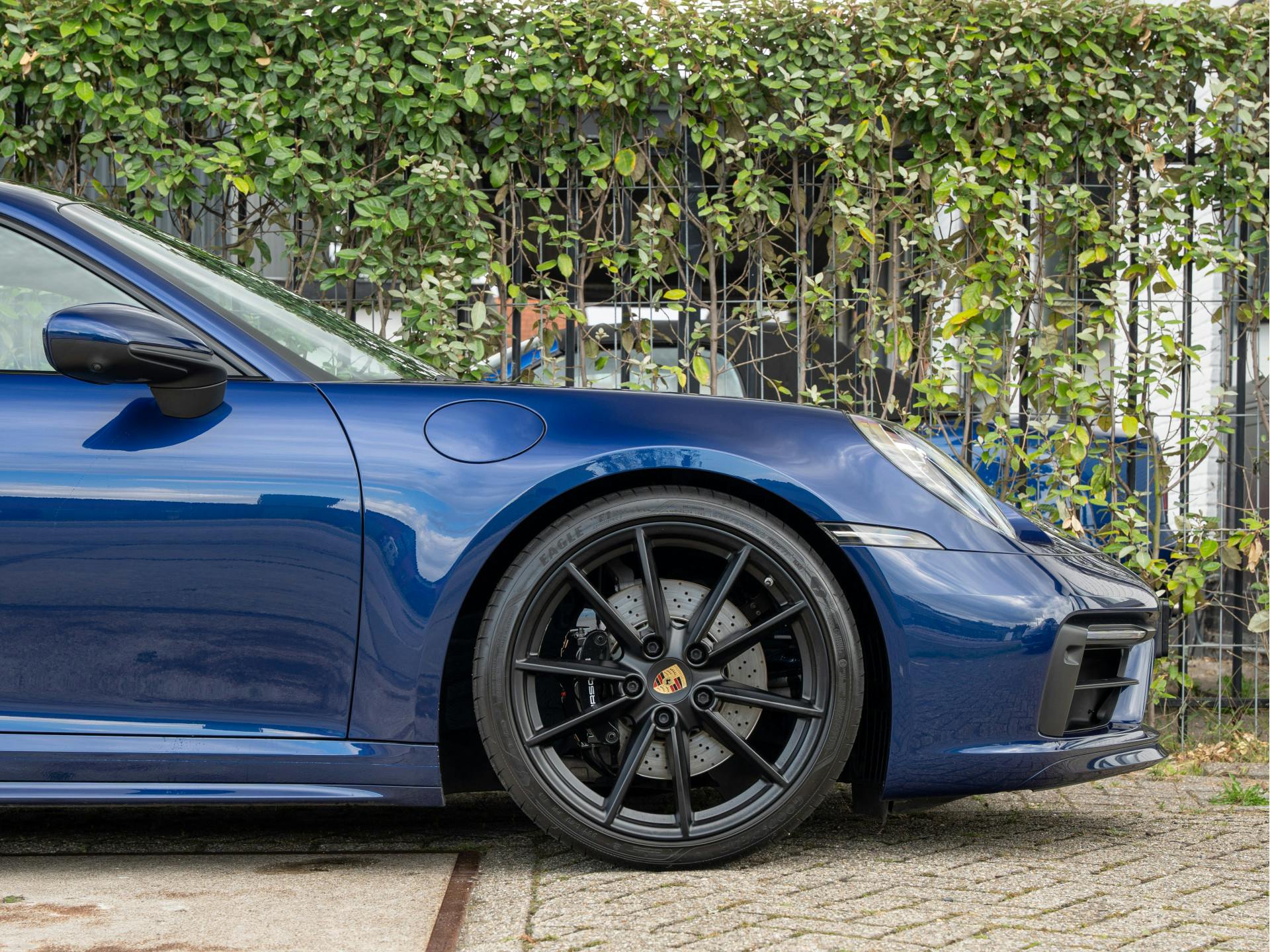 Porsche 911 3.0 Carrera 4S | Vierwielbesturing | Sport-Design | Bose | Sport-uitlaat